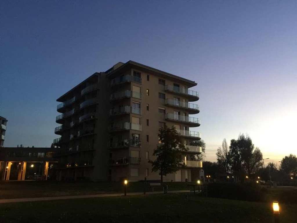 Azur Apartman Velence Exterior foto