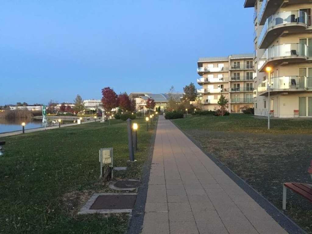 Azur Apartman Velence Exterior foto